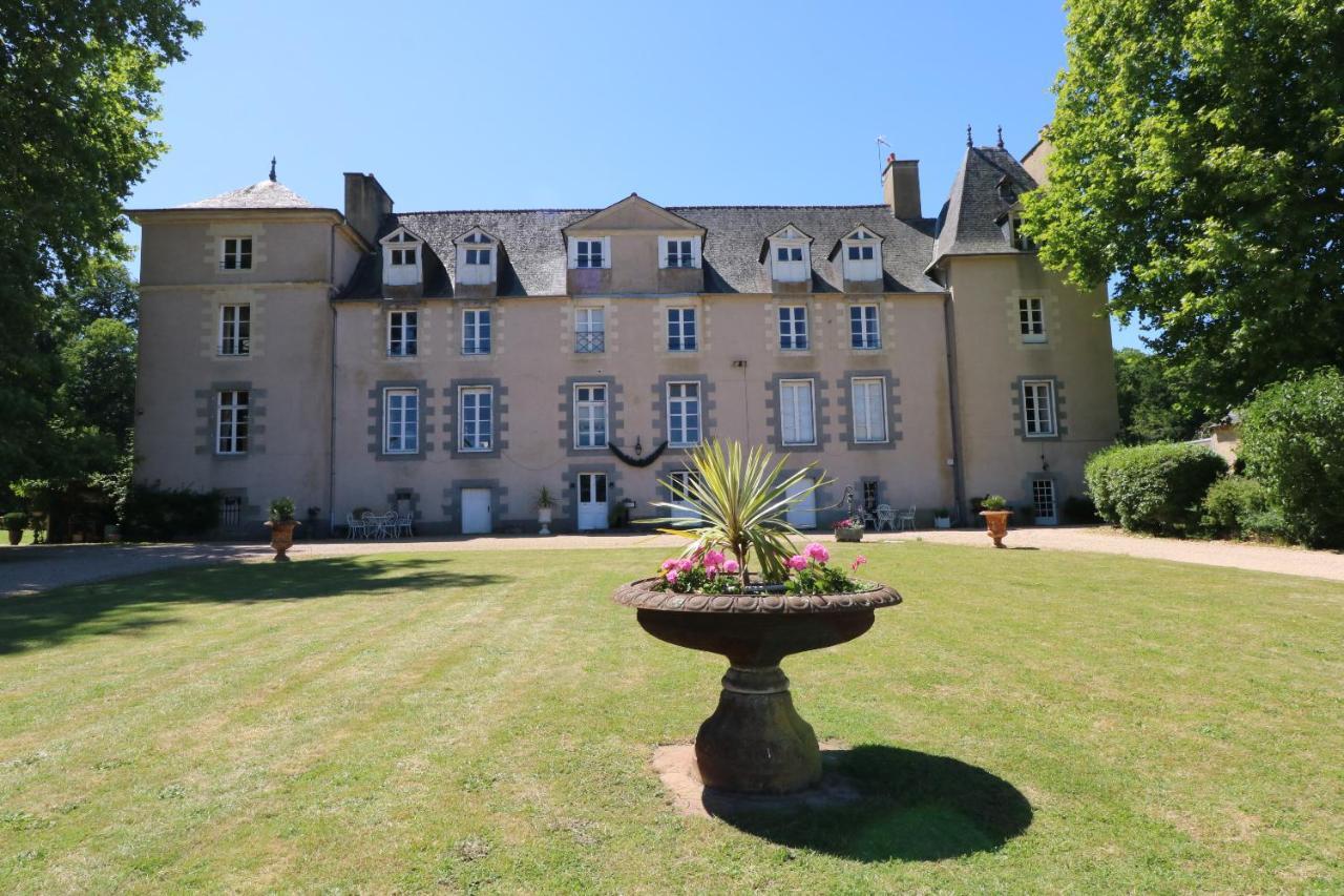 Alojamento de Acomodação e Pequeno-almoço Château Du Golf De La Freslonnière