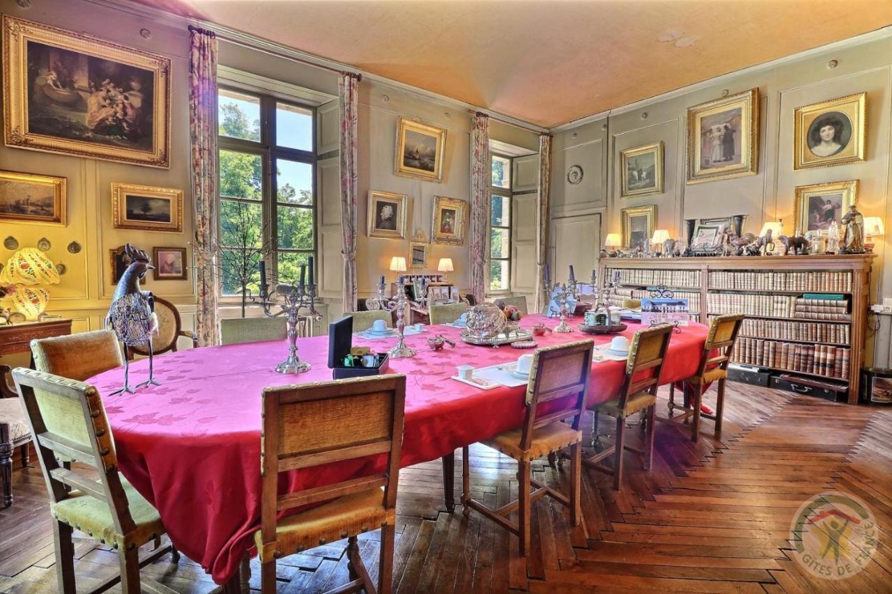 Château Du Golf De La Freslonnière Alojamento de Acomodação e Pequeno-almoço