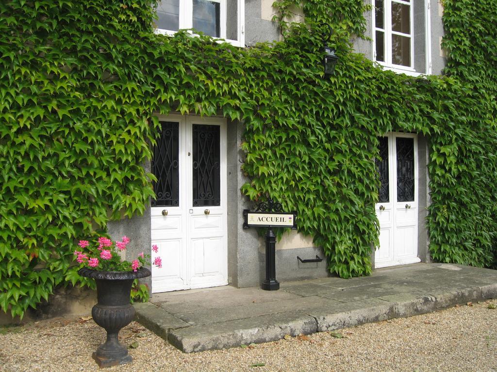 Bed & Breakfast Château Du Golf De La Freslonnière Le Rheu