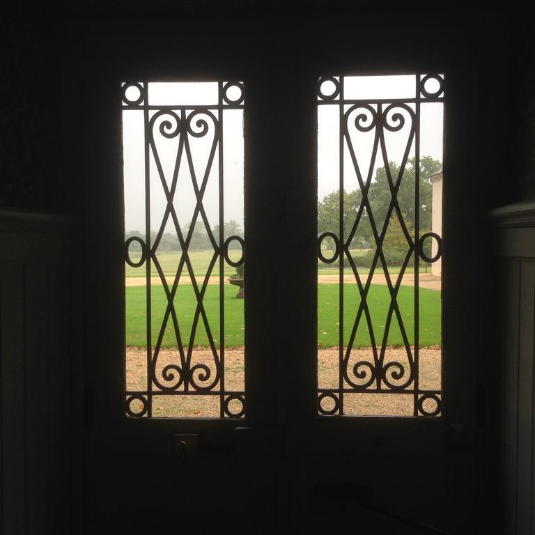Château Du Golf De La Freslonnière Bed & Breakfast 3*