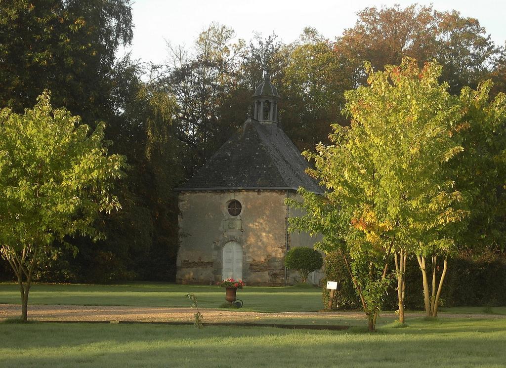 Bed & Breakfast Château Du Golf De La Freslonnière